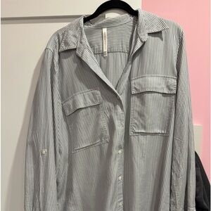 Babaton by Aritzia Utility shirt